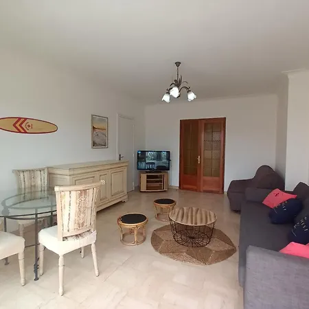 Cozy Avec Garage Plage Apartment *